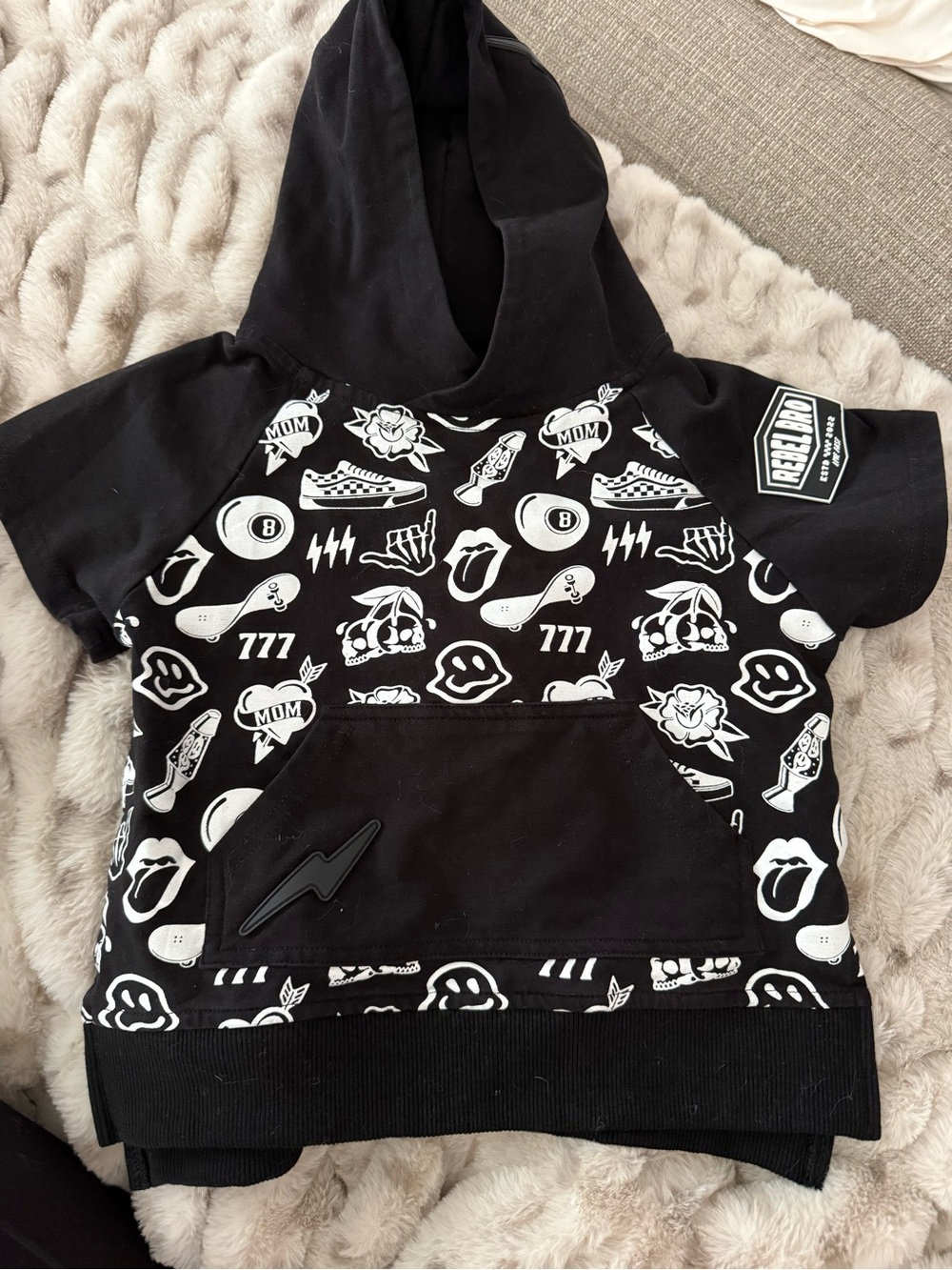 Black Graphic Short-Sleeve Hooded Tee for Kids